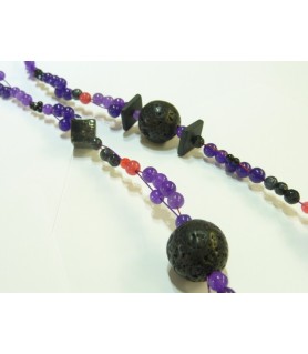BLANCK AND PURPLE STONES COLLAR