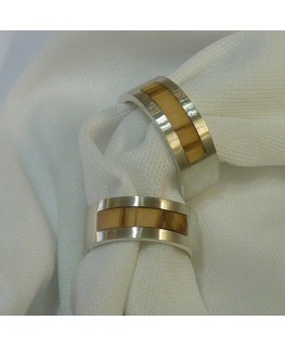 SILVER WEDDINGS RINGS WITH OLIVE WOOD