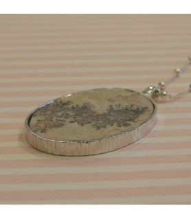 SILVER PENDANT WITH DENDRITIC JASPER