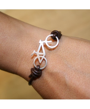 FOSSIL STEEL AND LEATHER BRACELET