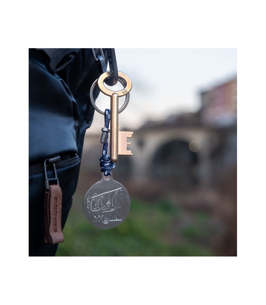 MANLLEU KEY RING WITH IMAGE OF THE BRIDGE